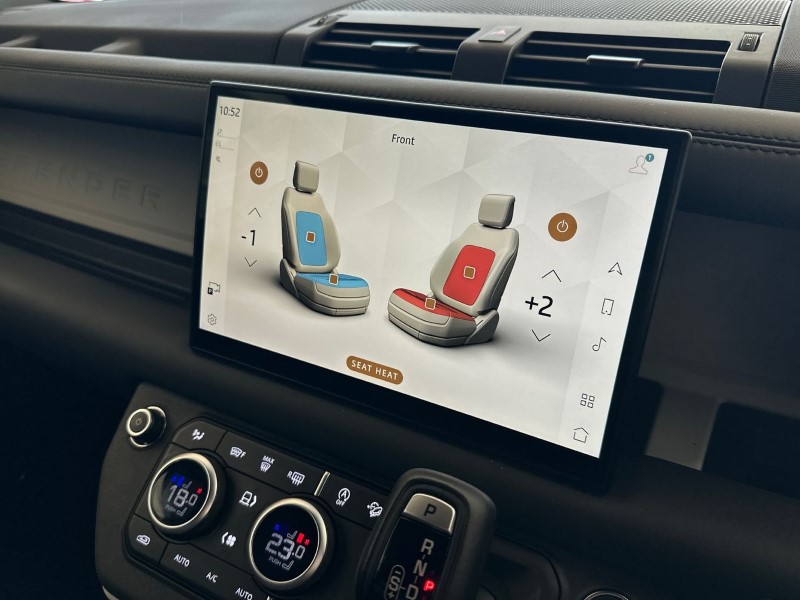 2024 (74) LAND ROVER COMMERCIAL DEFENDER 3.0 D250 Hard Top X-Dynamic HSE Auto [3 Seat] 5099930