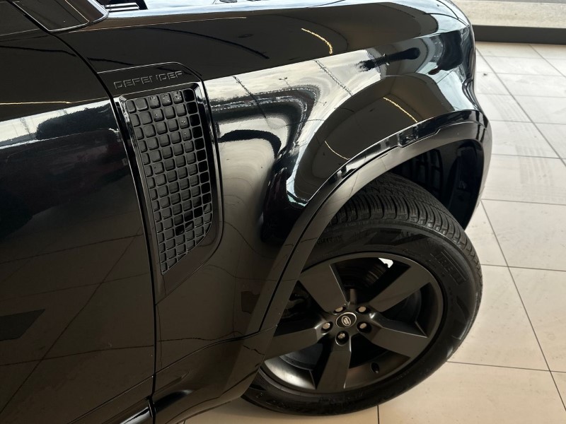 2024 (74) LAND ROVER COMMERCIAL DEFENDER 3.0 D250 Hard Top X-Dynamic HSE Auto [3 Seat] 5099944