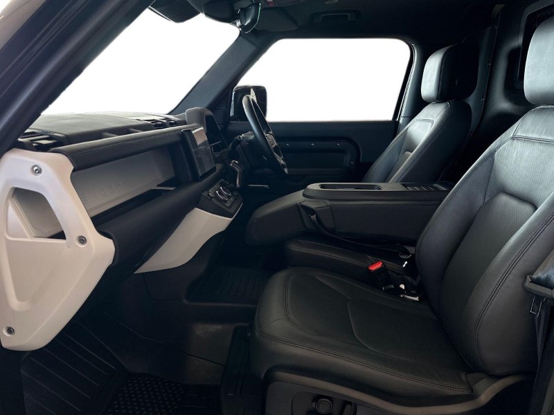 2024 (74) LAND ROVER COMMERCIAL DEFENDER 3.0 D250 Hard Top X-Dynamic HSE Auto [3 Seat] 5099900