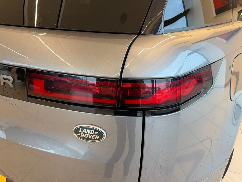 2023 (23) LAND ROVER RANGE ROVER SPORT 3.0 D300 SE 5dr Auto 5121848