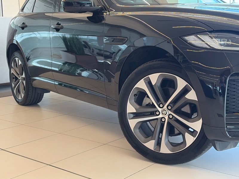 2024 (24) JAGUAR F-PACE 2.0 D200 R-Dynamic HSE Black 5dr Auto AWD 5232422