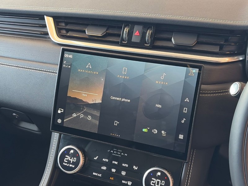 2024 (24) JAGUAR F-PACE 2.0 D200 R-Dynamic HSE Black 5dr Auto AWD 5232405