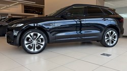 2024 (24) JAGUAR F-PACE 2.0 D200 R-Dynamic HSE Black 5dr Auto AWD 5232434