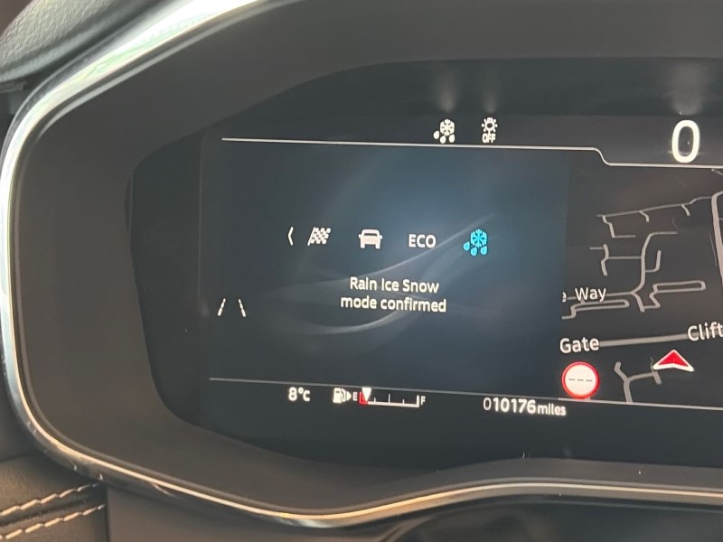 2024 (24) JAGUAR F-PACE 2.0 D200 R-Dynamic HSE Black 5dr Auto AWD 5232410