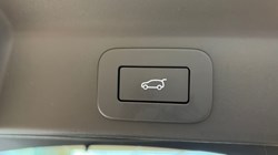 2024 (24) JAGUAR F-PACE 2.0 D200 R-Dynamic HSE Black 5dr Auto AWD 5232418