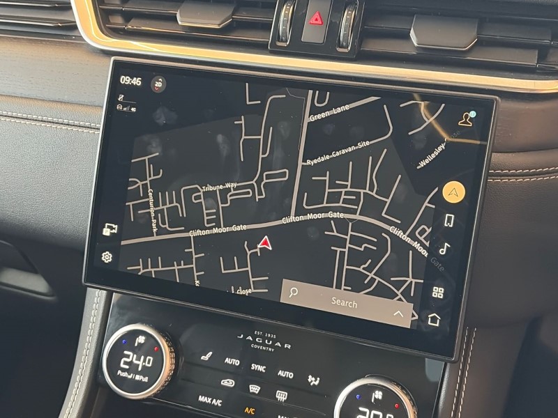 2024 (24) JAGUAR F-PACE 2.0 D200 R-Dynamic HSE Black 5dr Auto AWD 5232386