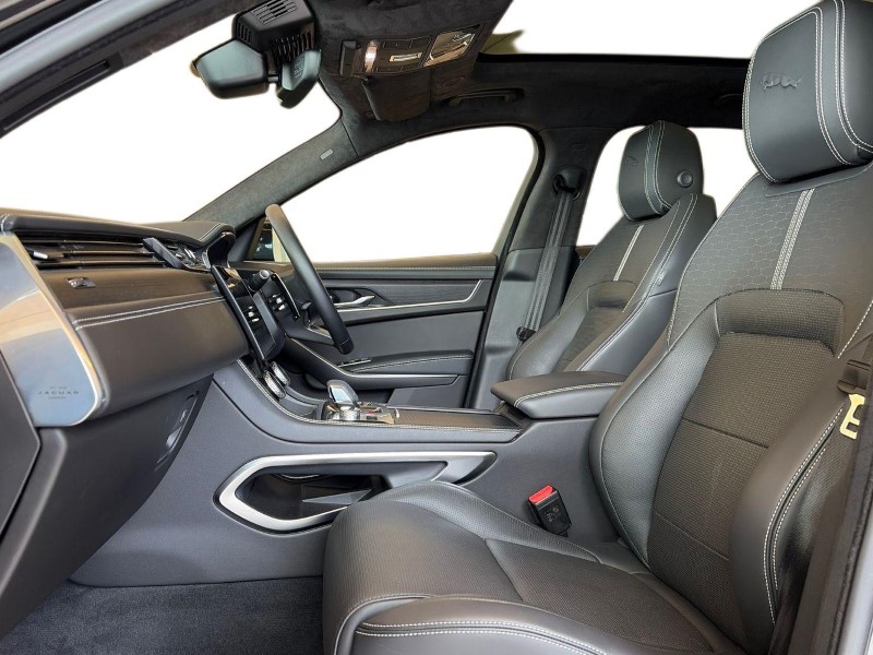 2024 (24) JAGUAR F-PACE 2.0 D200 R-Dynamic HSE Black 5dr Auto AWD 5232378