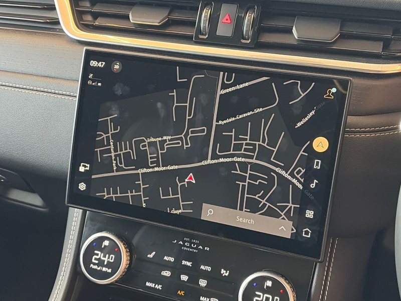 2024 (24) JAGUAR F-PACE 2.0 D200 R-Dynamic HSE Black 5dr Auto AWD 5232406