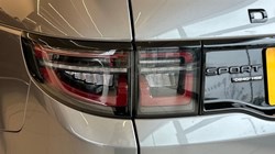 2020 (70) LAND ROVER DISCOVERY SPORT 2.0 D240 R-Dynamic HSE 5dr Auto 5145788
