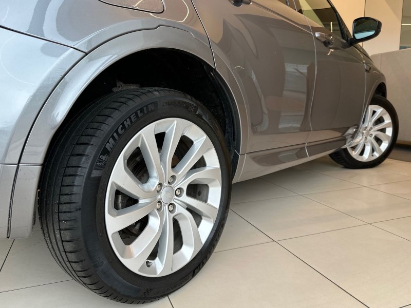 2020 (70) LAND ROVER DISCOVERY SPORT 2.0 D240 R-Dynamic HSE 5dr Auto 5145819