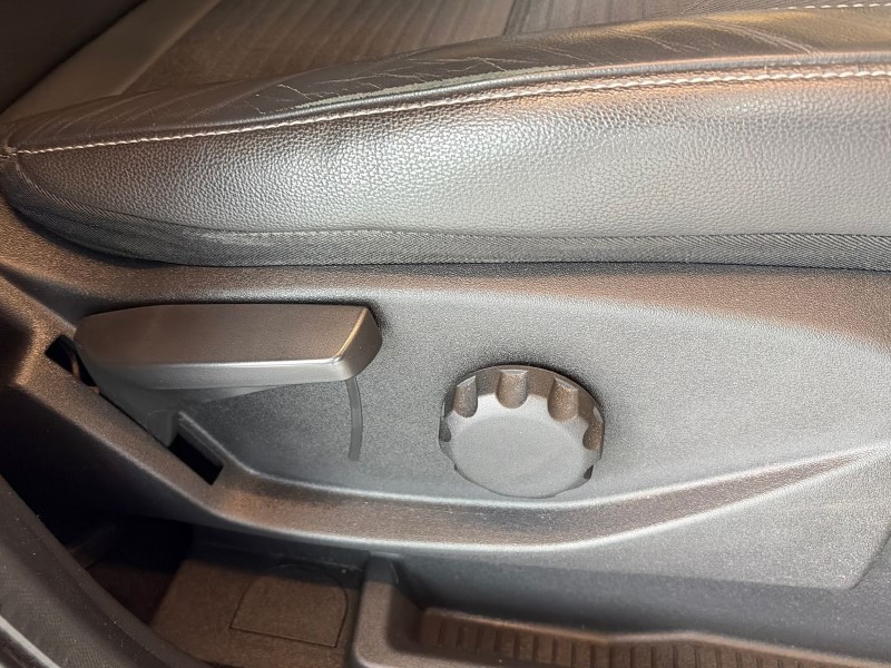 2018 (68) FORD KUGA 2.0 TDCi 180 Titanium 5dr 5116951