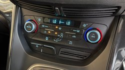 2018 (68) FORD KUGA 2.0 TDCi 180 Titanium 5dr 5116959