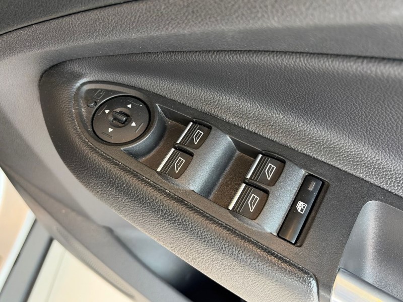 2018 (68) FORD KUGA 2.0 TDCi 180 Titanium 5dr 5116950