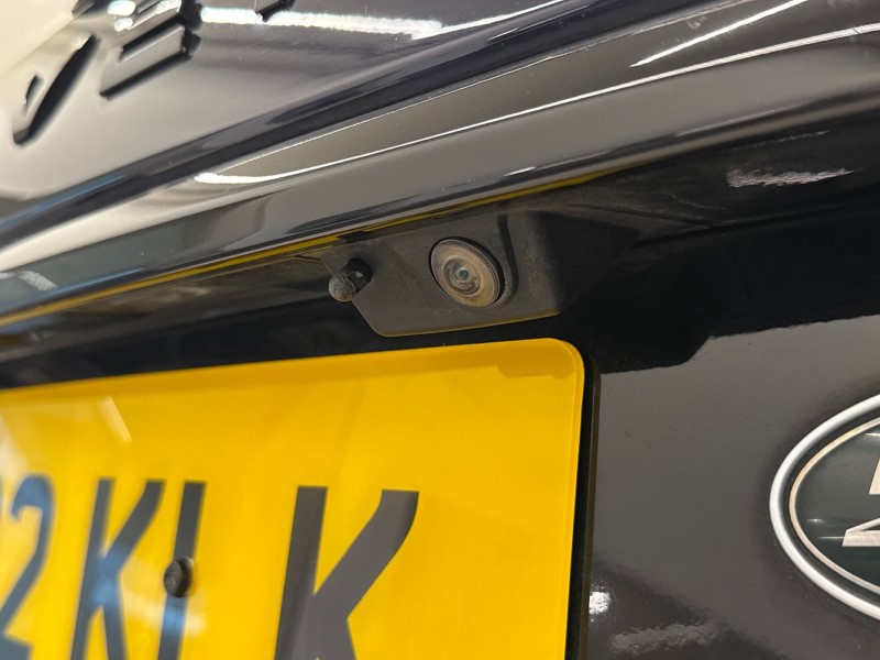 2022 (22) LAND ROVER DISCOVERY SPORT 2.0 D165 R-Dynamic SE 5dr Auto [5 Seat] 5125429