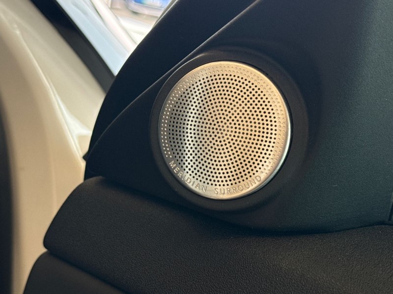 2022 (22) LAND ROVER RANGE ROVER EVOQUE 2.0 D200 R-Dynamic HSE 5dr Auto 5139575