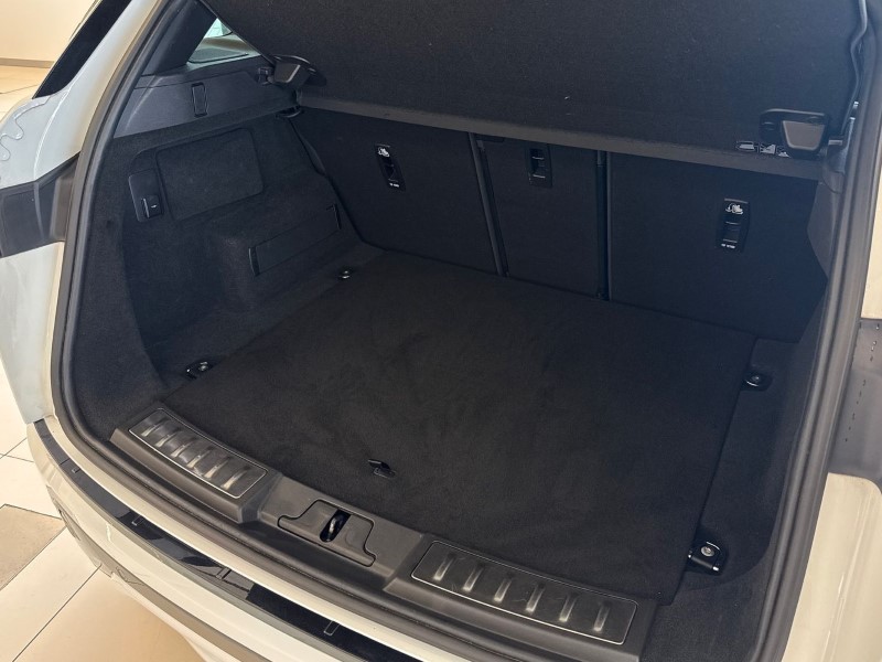 2022 (22) LAND ROVER RANGE ROVER EVOQUE 2.0 D200 R-Dynamic HSE 5dr Auto 5139562