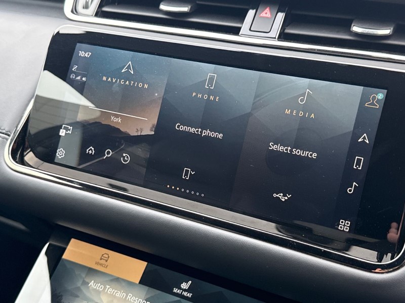 2022 (22) LAND ROVER RANGE ROVER EVOQUE 2.0 D200 R-Dynamic HSE 5dr Auto 5139554