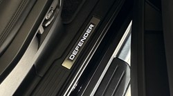 2025 (25) LAND ROVER DEFENDER 3.0 D250 X-Dynamic SE 90 3dr Auto 5127350