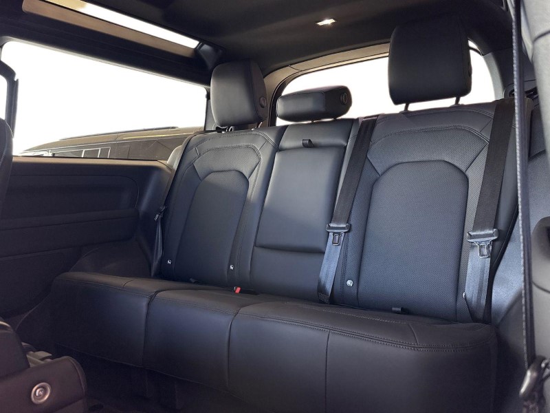 2025 (25) LAND ROVER DEFENDER 3.0 D250 X-Dynamic SE 90 3dr Auto 5127319