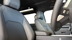 2025 (25) LAND ROVER DEFENDER 3.0 D250 X-Dynamic SE 90 3dr Auto 5127340