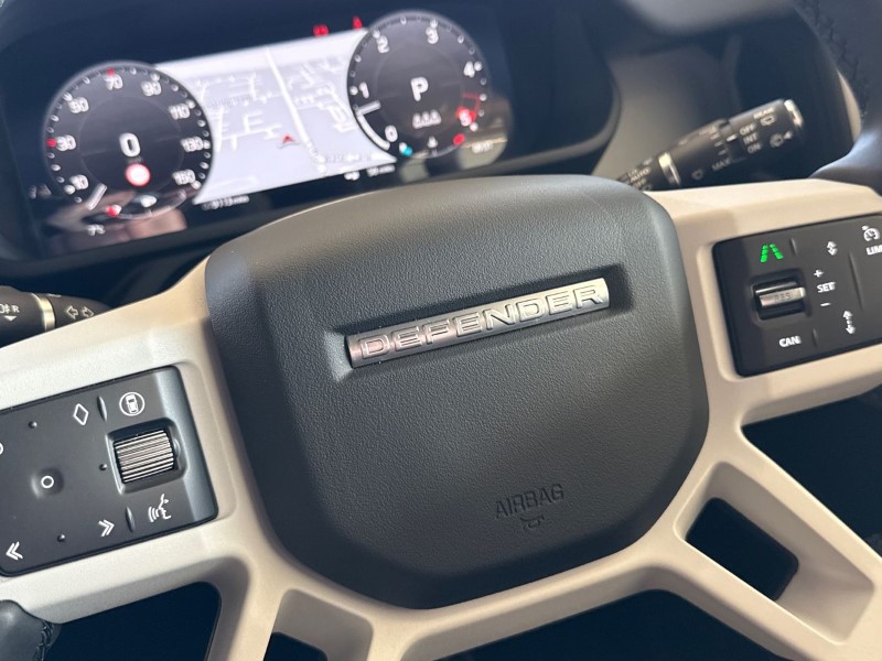 2025 (25) LAND ROVER DEFENDER 3.0 D250 X-Dynamic SE 90 3dr Auto 5127341
