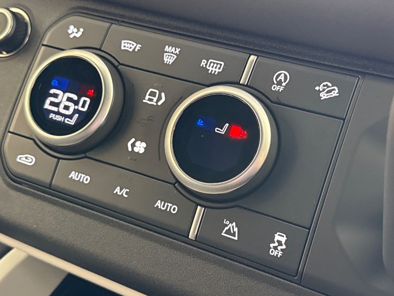 2025 (25) LAND ROVER DEFENDER 3.0 D250 X-Dynamic SE 90 3dr Auto 5127347