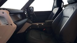 2025 (25) LAND ROVER DEFENDER 3.0 D250 X-Dynamic SE 90 3dr Auto 5127318