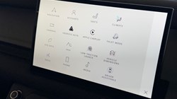 2025 (25) LAND ROVER DEFENDER 3.0 D250 X-Dynamic SE 90 3dr Auto 5127345