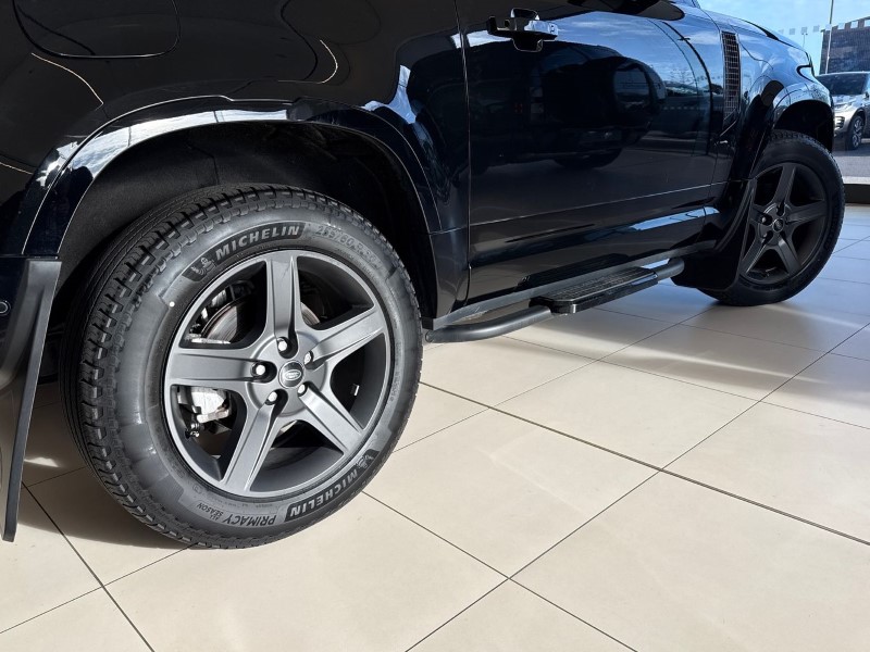 2025 (25) LAND ROVER DEFENDER 3.0 D250 X-Dynamic SE 90 3dr Auto 5127359