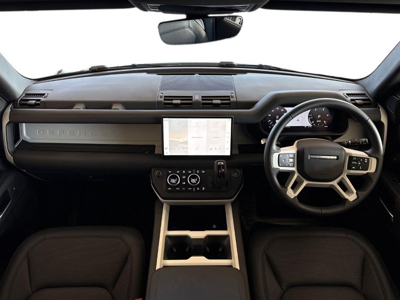 2025 (25) LAND ROVER DEFENDER 3.0 D250 X-Dynamic SE 90 3dr Auto 5127324