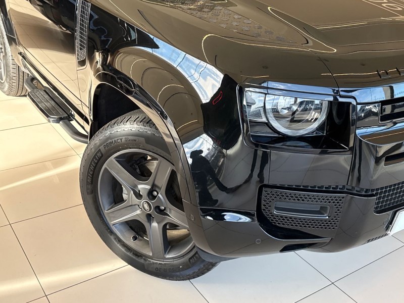 2025 (25) LAND ROVER DEFENDER 3.0 D250 X-Dynamic SE 90 3dr Auto 5127353