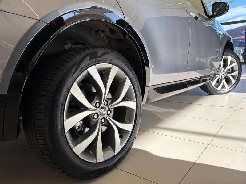 2024 (74) LAND ROVER DISCOVERY SPORT 2.0 D200 Dynamic HSE 5dr Auto [7 Seat] 5157557