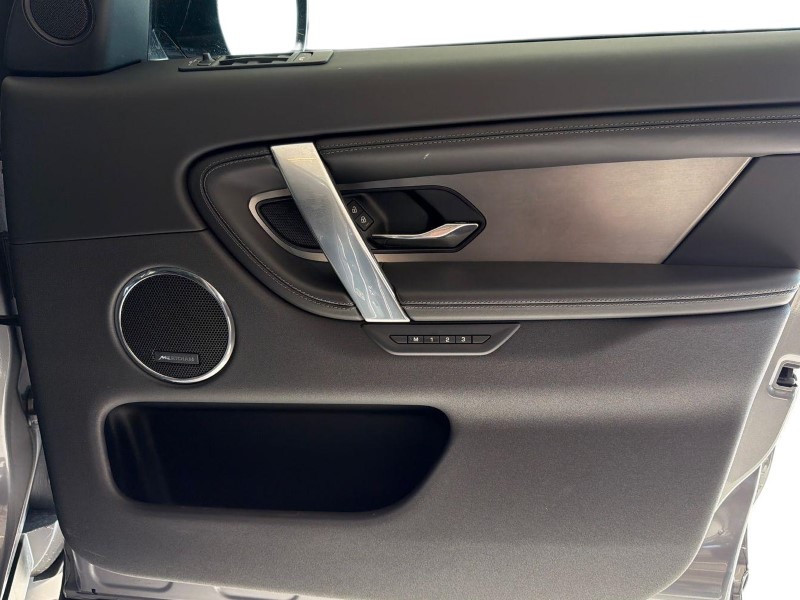 2024 (74) LAND ROVER DISCOVERY SPORT 2.0 D200 Dynamic HSE 5dr Auto [7 Seat] 5157531