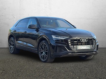 2022 (72) AUDI Q8 55 TFSI Quattro Black Edition 5dr Tiptronic