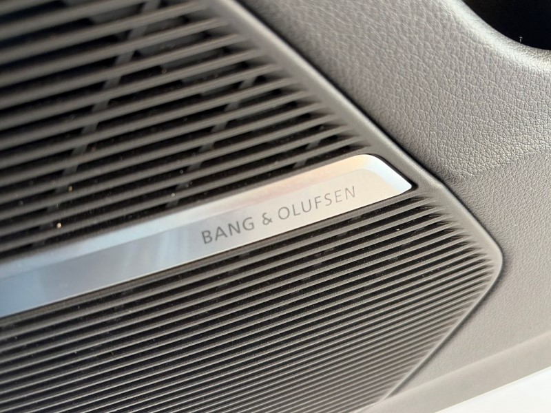 2022 (72) AUDI Q8 55 TFSI Quattro Black Edition 5dr Tiptronic 5131454