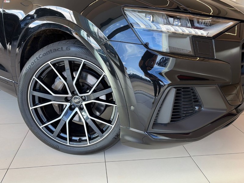 2022 (72) AUDI Q8 55 TFSI Quattro Black Edition 5dr Tiptronic 5131477