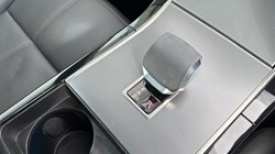 2024 (74) LAND ROVER RANGE ROVER VELAR 2.0 D200 MHEV Dynamic HSE 5dr Auto 5158373