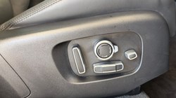 2024 (74) LAND ROVER RANGE ROVER VELAR 2.0 D200 MHEV Dynamic HSE 5dr Auto 5158384