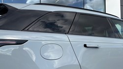 2024 (74) LAND ROVER RANGE ROVER VELAR 2.0 D200 MHEV Dynamic HSE 5dr Auto 5158411