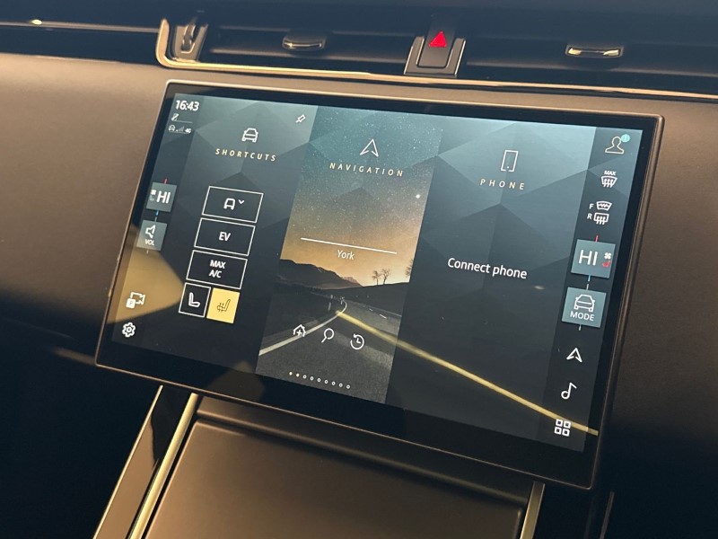 2024 (24) LAND ROVER RANGE ROVER EVOQUE 1.5 P300e Dynamic HSE 5dr Auto 5156355