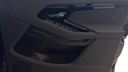 2024 (24) LAND ROVER RANGE ROVER EVOQUE 1.5 P300e Dynamic HSE 5dr Auto 5156347