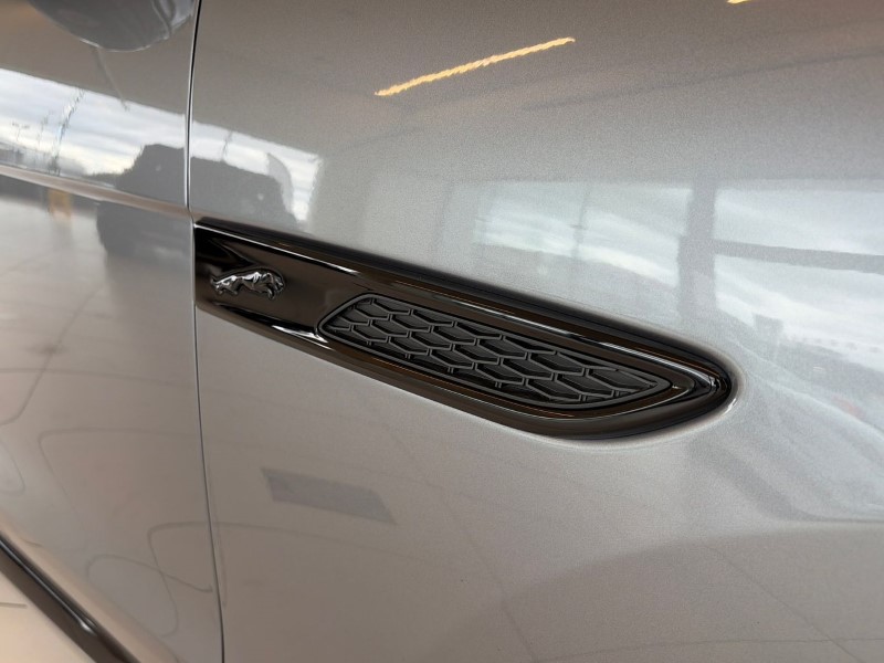 2024 (74) JAGUAR F-PACE 2.0 D200 R-Dynamic HSE Black 90th Anniv 5dr Auto 5160811