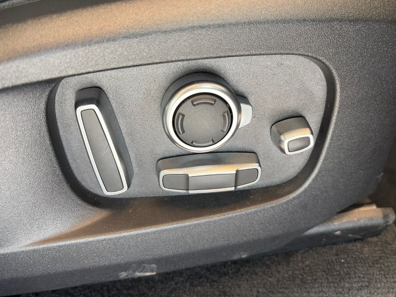 2024 (74) JAGUAR F-PACE 2.0 D200 R-Dynamic HSE Black 90th Anniv 5dr Auto 5160815