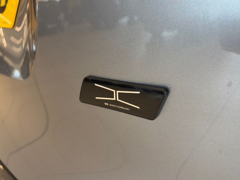 2024 (74) JAGUAR F-PACE 2.0 D200 R-Dynamic HSE Black 90th Anniv 5dr Auto 5160840