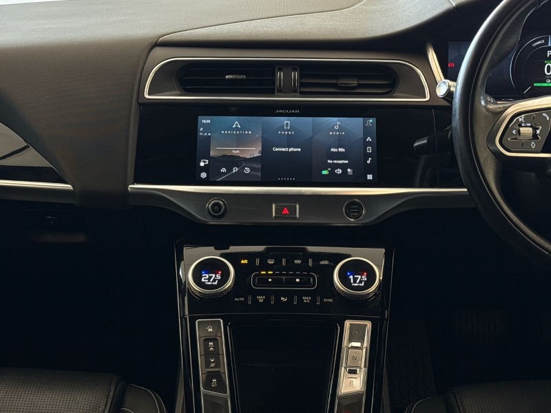 2021 (71) JAGUAR I-PACE 294kW EV400 Black 90kWh 5dr Auto [11kW Charger] 5124337