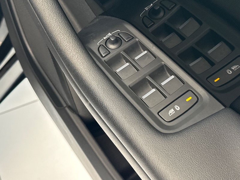 2021 (71) JAGUAR I-PACE 294kW EV400 Black 90kWh 5dr Auto [11kW Charger] 5124346