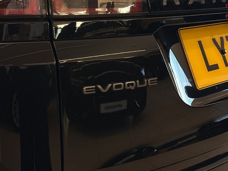 2022 (71) LAND ROVER RANGE ROVER EVOQUE 2.0 D165 R-Dynamic S 5dr 2WD 5135901