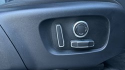 2022 (71) LAND ROVER RANGE ROVER EVOQUE 2.0 D165 R-Dynamic S 5dr 2WD 5135881