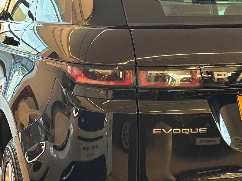 2022 (71) LAND ROVER RANGE ROVER EVOQUE 2.0 D165 R-Dynamic S 5dr 2WD 5135877