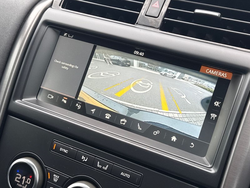 2020 (20) LAND ROVER DISCOVERY 2.0 SD4 Landmark Edition 5dr Auto 5140312